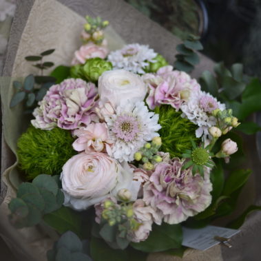 結婚お祝い　花束　5000円（税別）