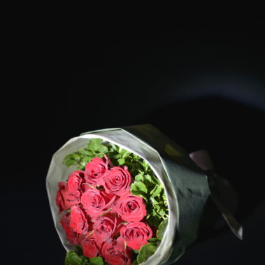 ダーズンローズブーケ