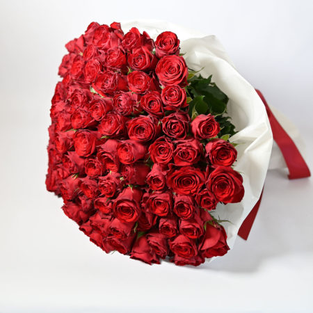 100本のバラの花束