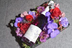 お酒と花