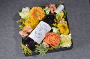 お酒と花