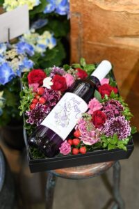 お酒と花
